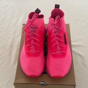 Reebok Zoku Runner ULTK IS Sneakers